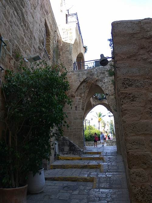 One of the many narrow lanes in Jaffa