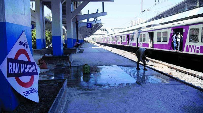 Mumbai: Commuters fume over delay in opening new Ram Mandir station