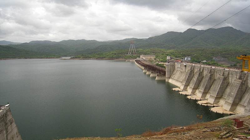 Government splurges crores to ‘bring’ crowd for Modi’s event for Narmada Yatra