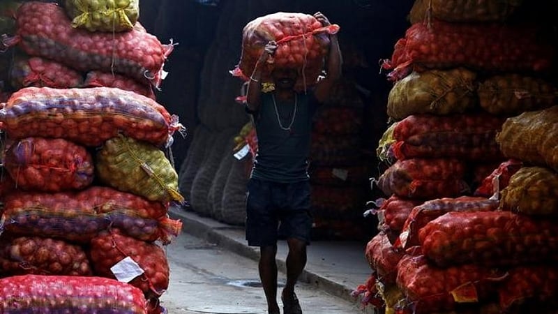 India’s wholesale price inflation at 6.55% in February