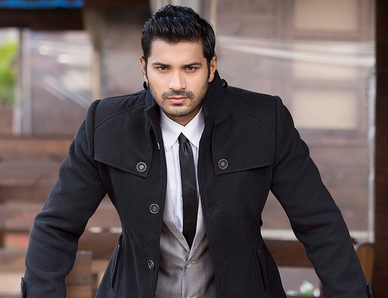 Actor Mrunal Jain turns producer for web series!