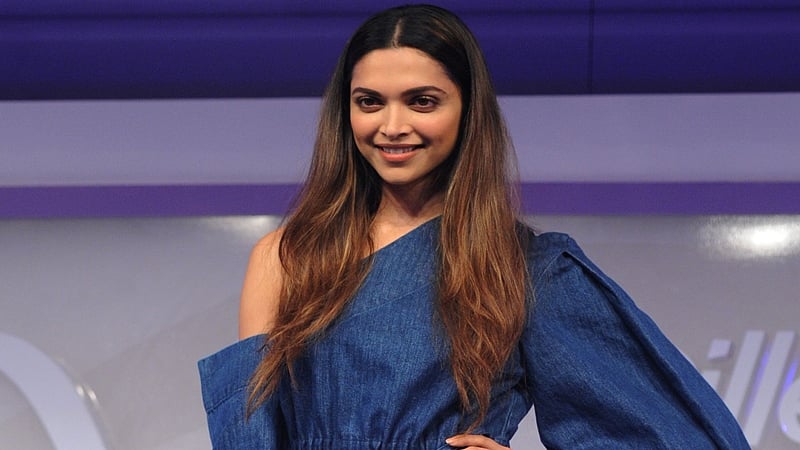 Indian Bollywood actress Deepika Padukone takes part in a promotional event in Mumbai on February 23, 2017. / AFP PHOTO / STR
