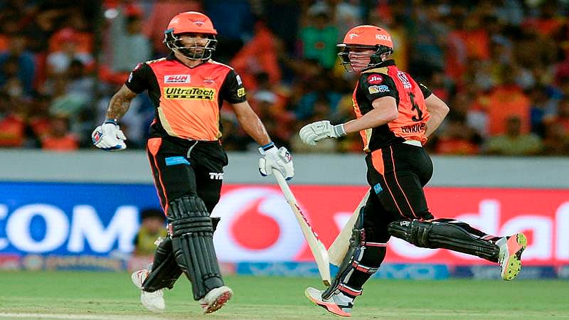 Sunrisers Hyderabad Shikhar Dhawan(L)and Moises Henriques runs between the wickets during the 2017 Indian Premier League (IPL) Twenty20 cricket match between Sunrisers Hyderabad and Mumbai Indians at the Rajiv Gandhi International Cricket Stadium in Hyderabad on May 8, 2017.<br />IMAGE RESTRICTED TO EDITORIAL USE – STRICTLY NO COMMERCIAL USE—– / GETTYOUT / AFP PHOTO / NOAH SEELAM / —-IMAGE RESTRICTED TO EDITORIAL USE – STRICTLY NO COMMERCIAL USE—– / GETTYOUT