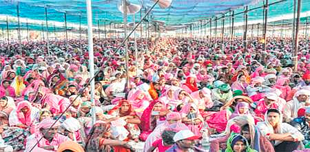 Ujjain: Grand congregation of devotees begins at Jaigurudev ashram