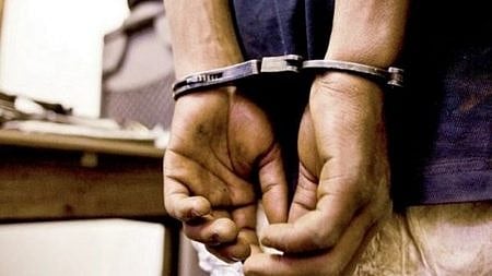 Bhopal: Six involved in trade of Sand Boa snake arrested