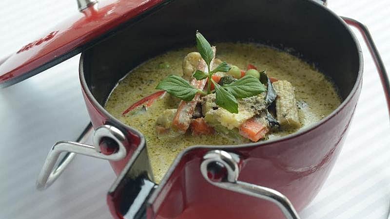 Weekend Guide: Food, Music & Sneak Peek into Folk Mythology