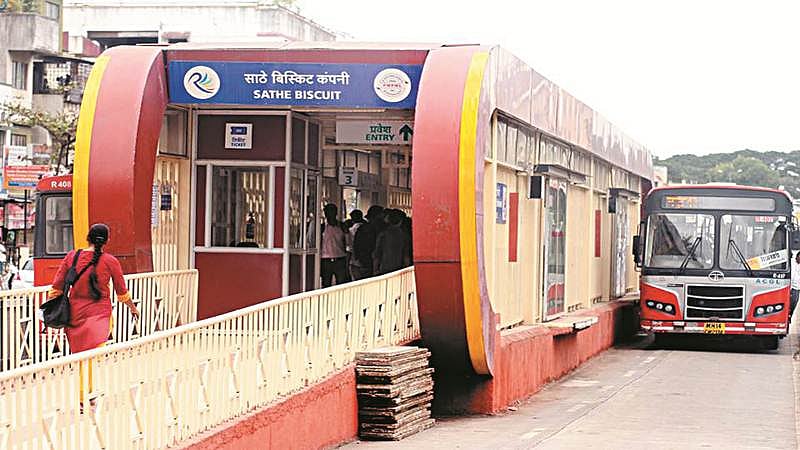 BRTS needs to be developed along with Metro Rail