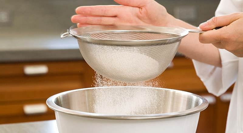Flour may get cheaper as India's food corporation mulls selling wheat on open market again