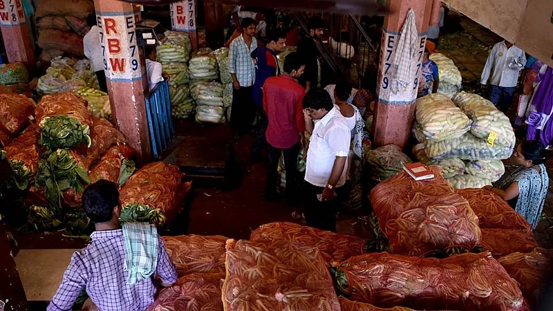 Rise in food prices pushes WPI inflation higher