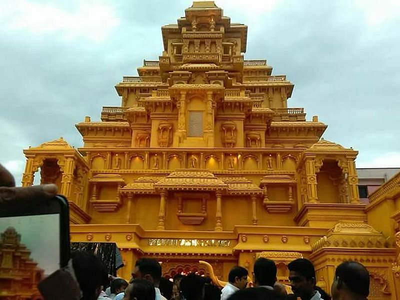 Durga Puja 2017: Kolkata recreates Baahubali’s Mahismati Kingdom; check out images
