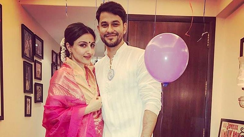 See pictures! Soha Ali Khan, Kunal Kemmu bring baby Inaaya home