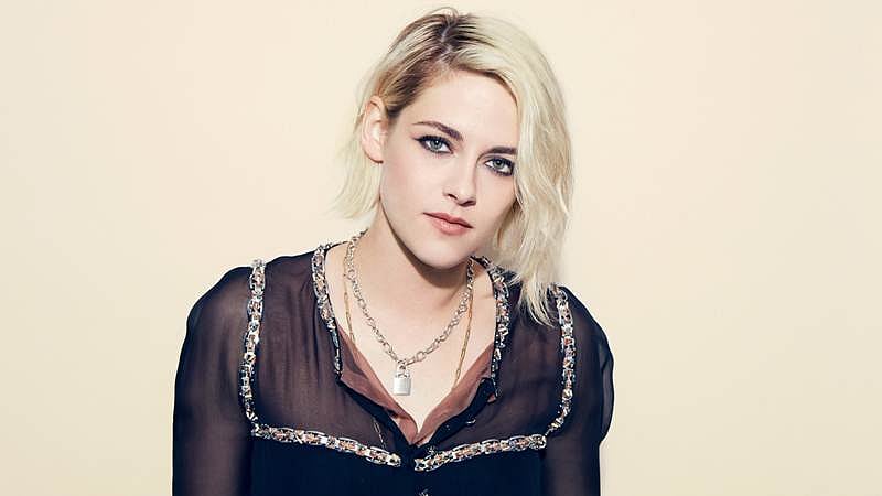 Cannes 2018: Kristen Stewart rebels on red carpet with bare feet