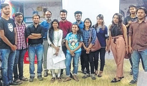 article-image