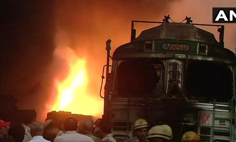 Major Fire at rubber factory in Delhi