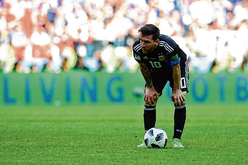 Leo regrets missing penalty