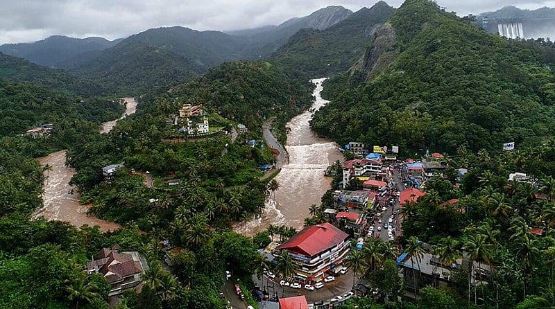 Kerala rains: Death toll reaches 43, Cochin international airport shut
