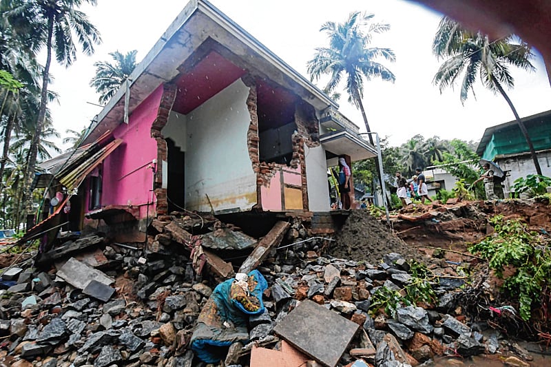 Maharashtra Govt crafts new rehabilitation policy for damage caused by natural calamities in villages  | Representational image