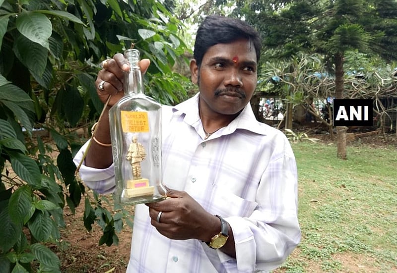 Odisha: Artist L Eswar Rao creates Sardar Vallabhbhai Patel’s miniature using soap