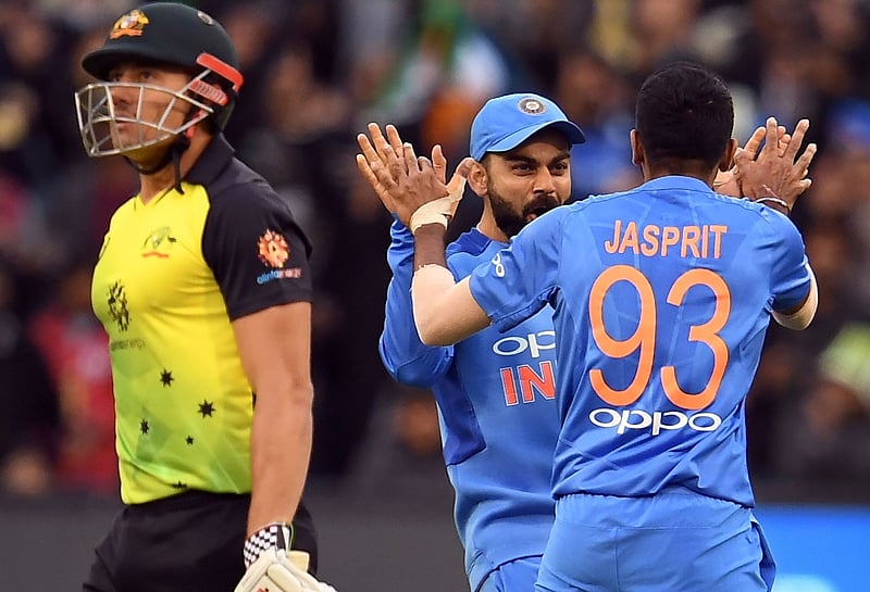 India vs Australia 2nd T20I: Australia 132/7 in 19 overs as rain stops play at MCG