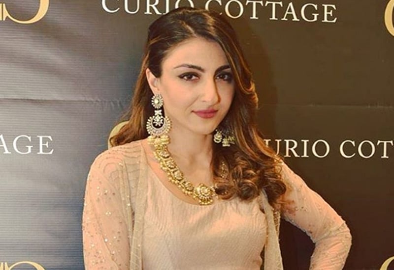Soha Ali Khan all set to make digital debut with comedy web-series