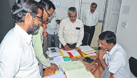 article-image