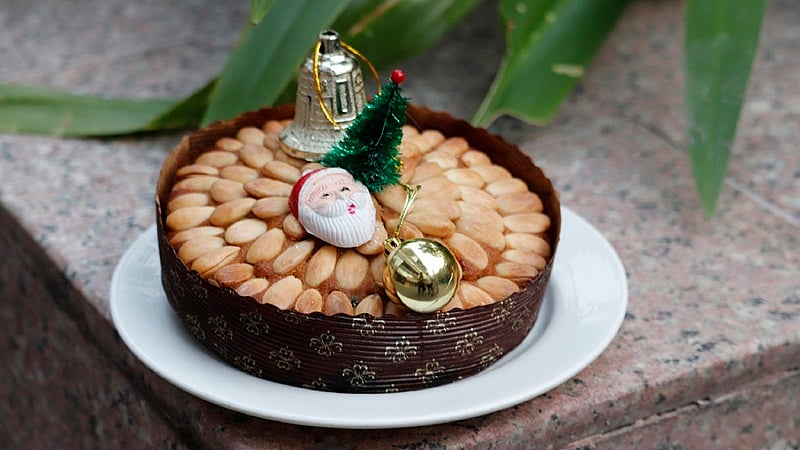 Dundee Cake by Novotel Kolkata Hotel and Residences