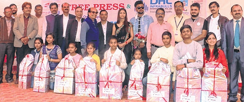 Indore: A riot of colours on Free Press premises