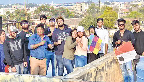 article-image