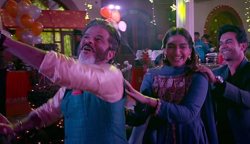 Ek Ladki Ko Dekha Toh Aisa Laga movie: Review, cast, director