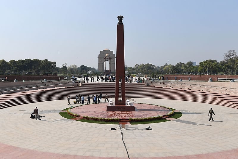COVID-19: Amid surge in cases, Delhi Government extends lockdown by a week