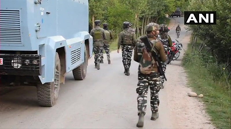 Jammu and Kashmir: 3 terrorists killed by security forces, two trapped in Shopian