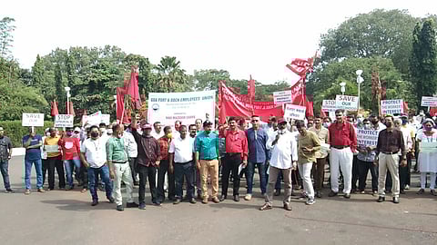 MPT union workers protest outside thegates of the MPT administrative building