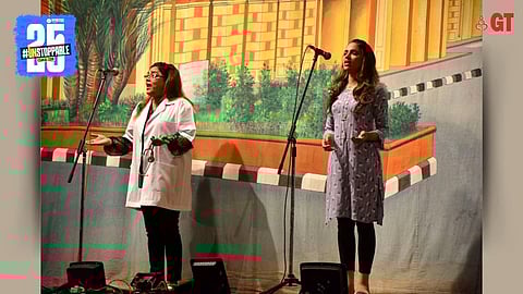 The 'tiatr', 'Gold Medal', has been written by comedian Agostinho.