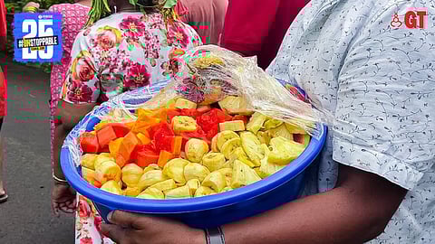 The festive 'dhali' contains seasonal, local fruits.