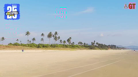 The natural greenery along Goa’s coast lends a distinctive charm to it.