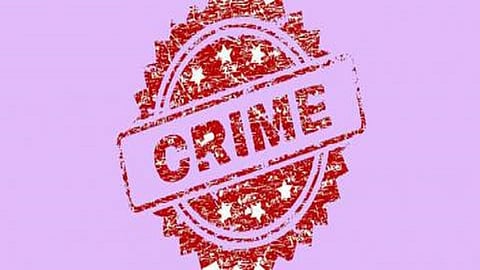 Five accused who attacked policemen surrender
