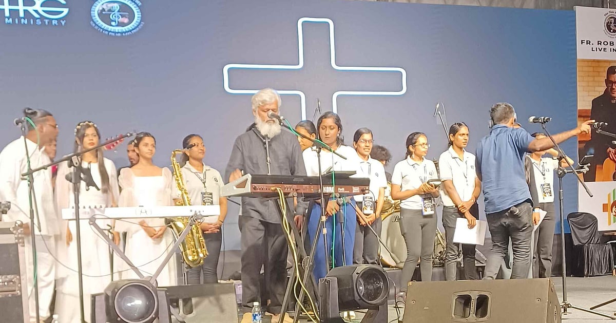 When Goan musicians made soulful music at Fr Rob Galea's Goa concert ...