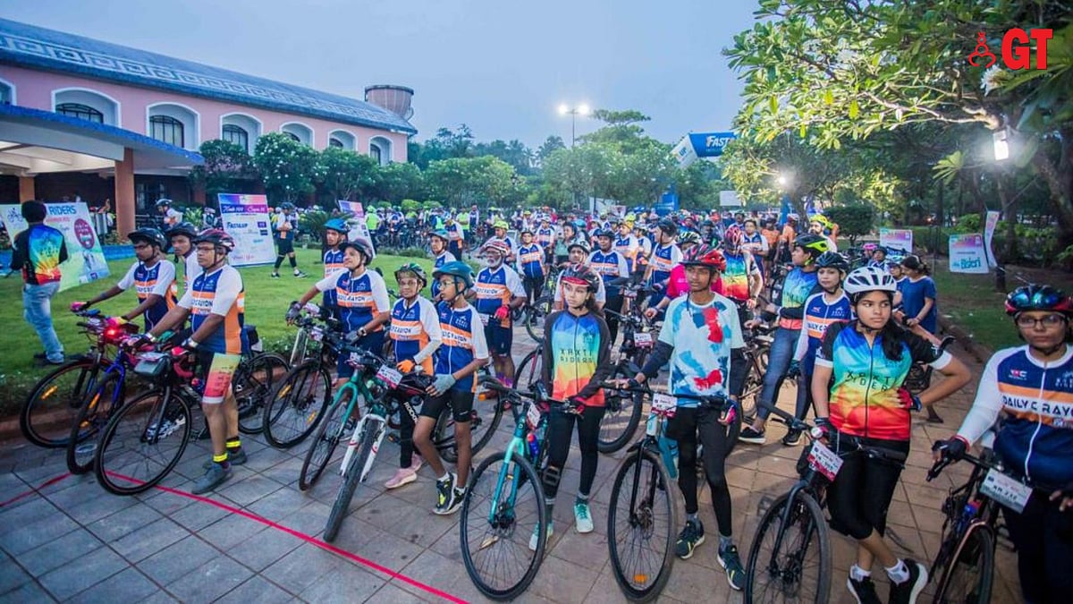 Pedal power: Record 500 riders cycle with Xaxti Riders| Gomantak Times