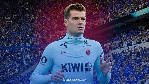 Alexander Sorloth in Norway kit