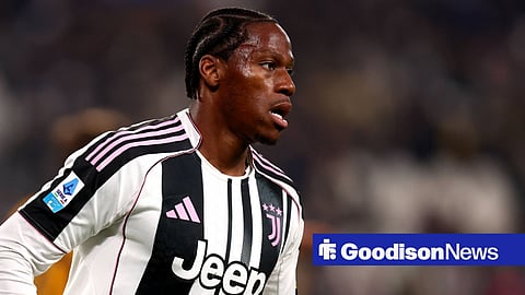 Jonathan David in action for Juventus