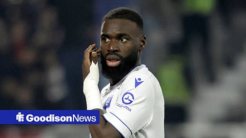 Everton target Lassine Sinayoko in action for AJ Auxurre. 