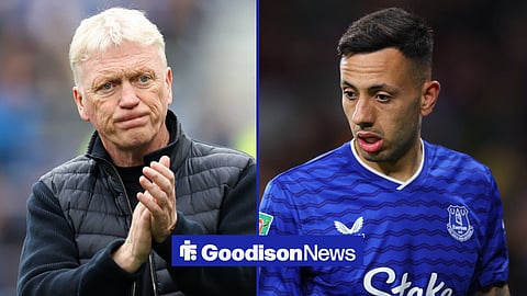 David Moyes applauds fans on the left with Dwight McNeil on the right in action for Everton