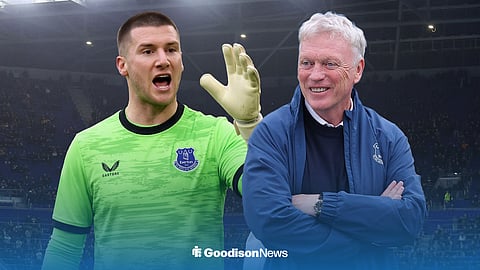 Sam Johnstone in an Everton kit and David Moyes smiling at Hill Dickinson Stadium
