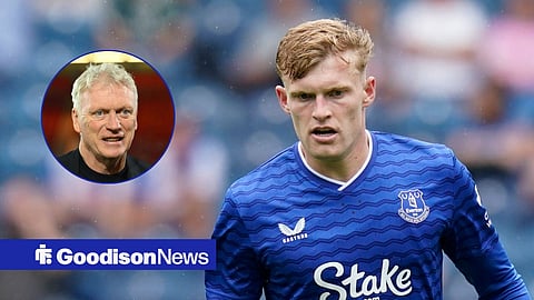 Jarrad Branthwaite in action for Everton and David Moyes in inset