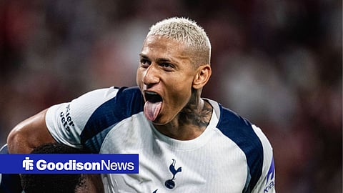 Everton target Richarlison in action for Tottenham