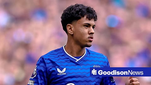 Adam Aznou in action for Everton