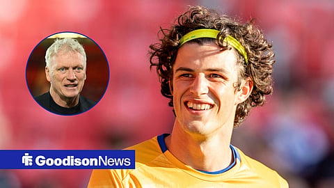 Everton star Merlin Rohl and David Moyes