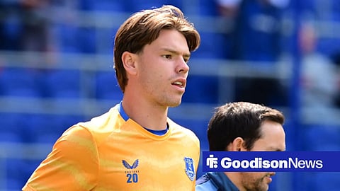 View: Benched Everton talent must be doomed as Chelsea scenes raise more questions