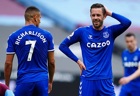 Michael Dawson gushes over 'unbelievable' Sigurdsson v Wolves