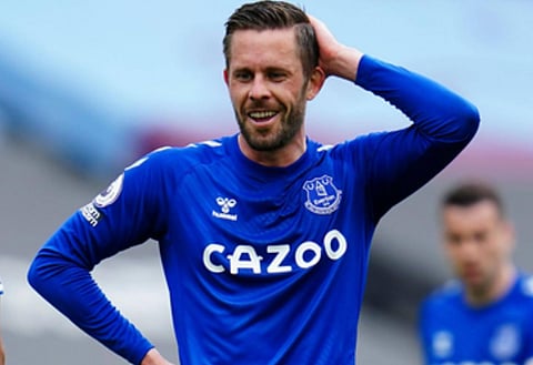 Marcel Brands set to hold talks over future of Everton midfielder Gylfi Sigurdsson